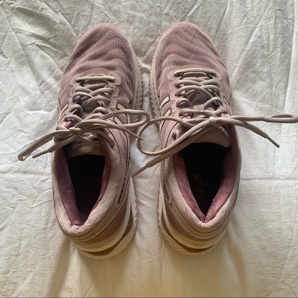Asics Shoes - Women’s ASICS. Size 9.